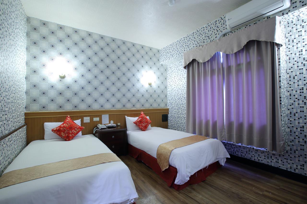 Chiayi Crown Hotel Luaran gambar