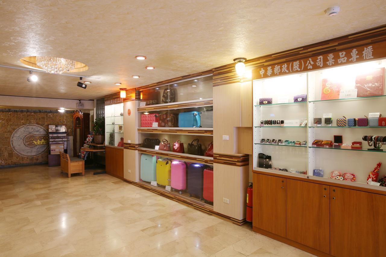 Chiayi Crown Hotel Luaran gambar