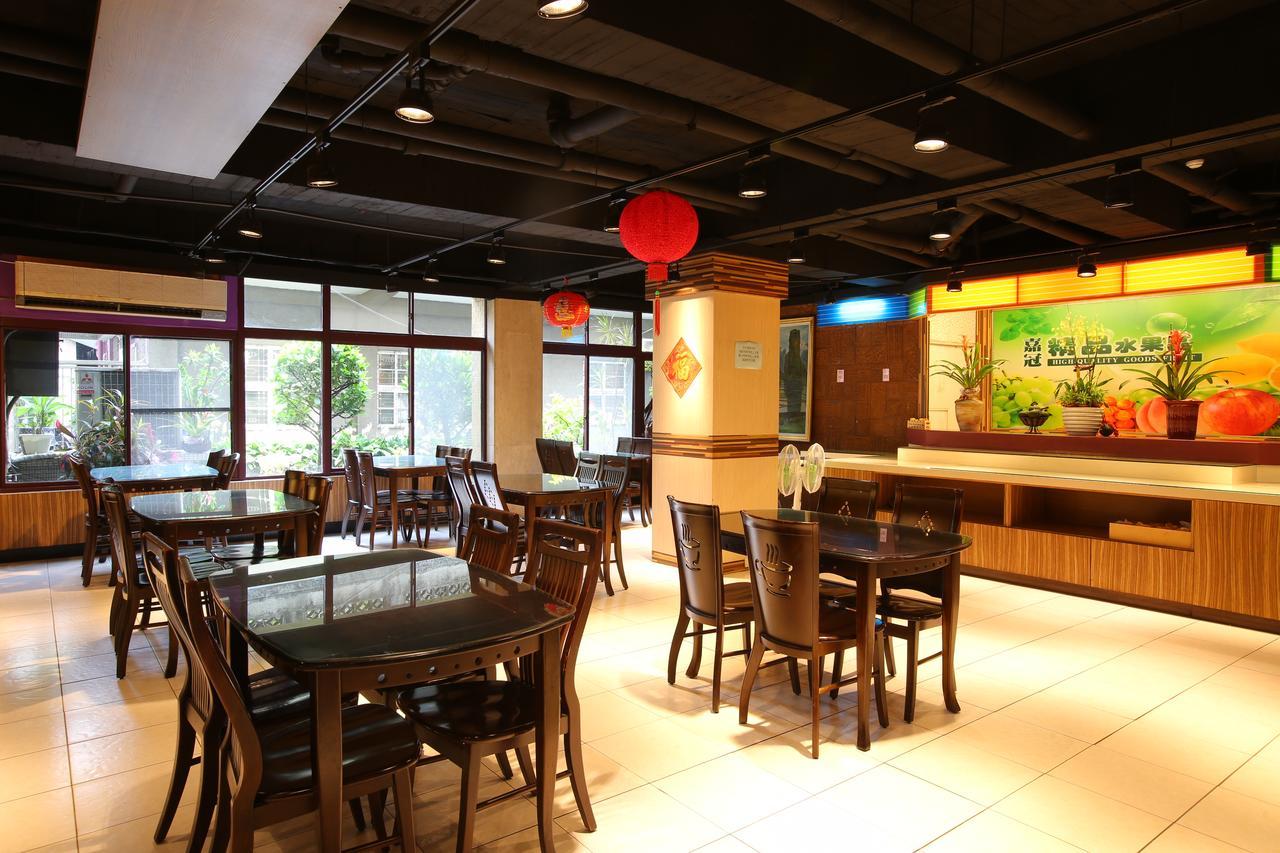 Chiayi Crown Hotel Luaran gambar
