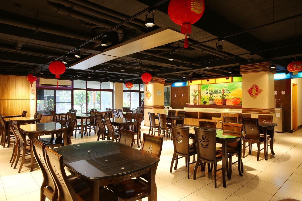Chiayi Crown Hotel Luaran gambar
